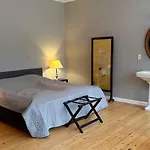Risinge Herregard Guest house Ullerslev