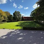 Risinge Herregard Guest house *