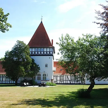 Risinge Herregard * Ullerslev