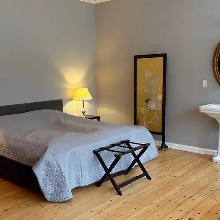 Risinge Herregard Guest house Ullerslev