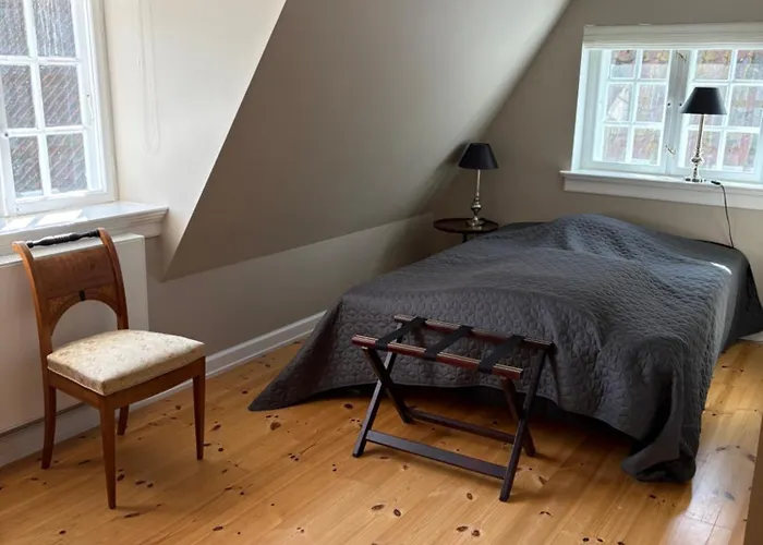 Risinge Herregard * Ullerslev