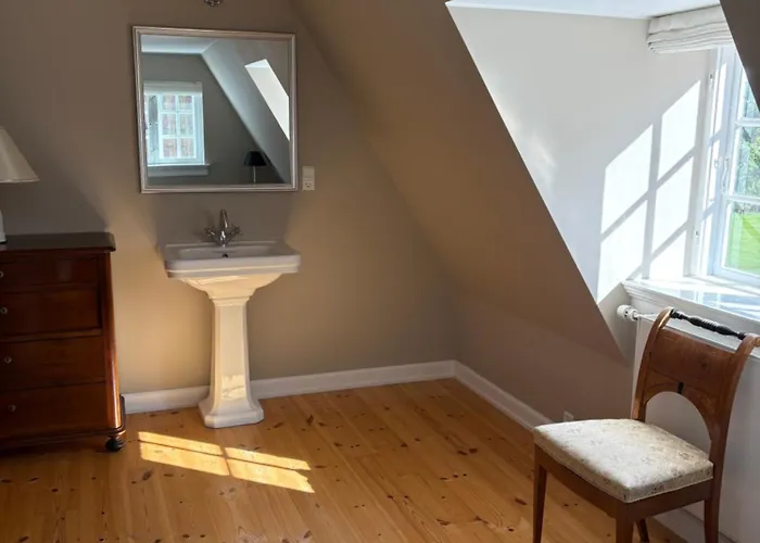 Risinge Herregard Guest house Ullerslev